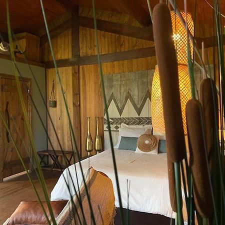 ואלונגו Pine Lodge - Direct Train To Porto מראה חיצוני תמונה